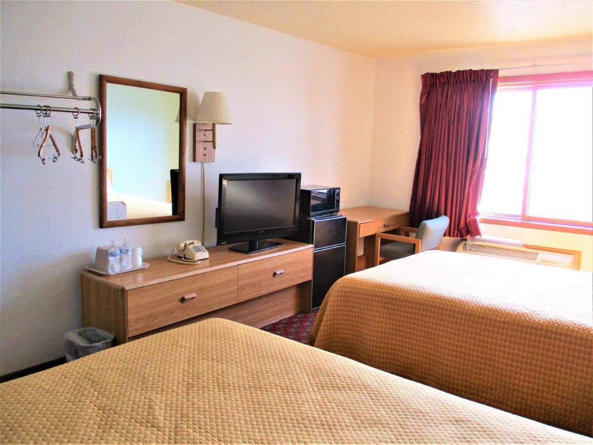 Williamsburg Sunset Inn מראה חיצוני תמונה